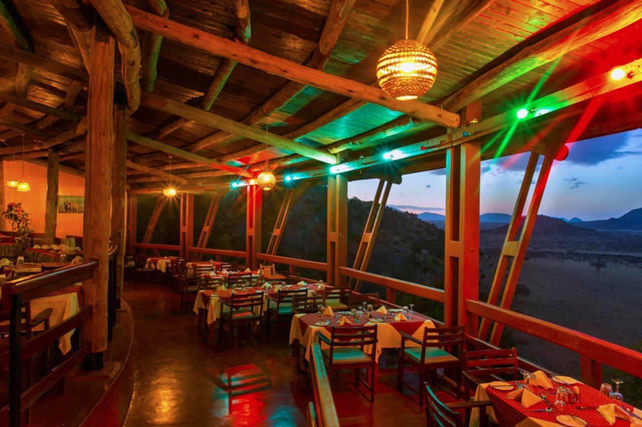 Voi Safari Lodge Екстериор снимка