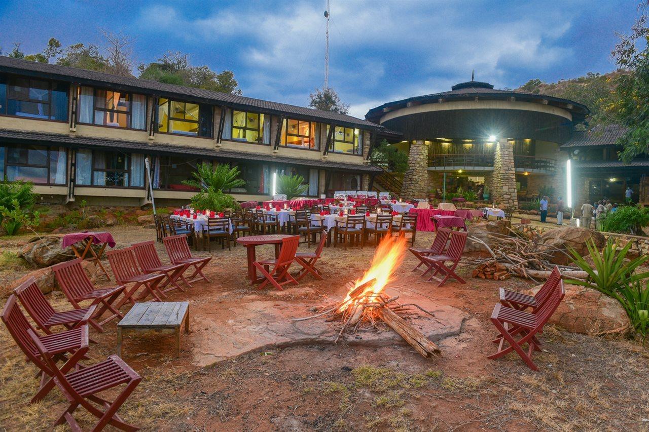 Voi Safari Lodge Екстериор снимка