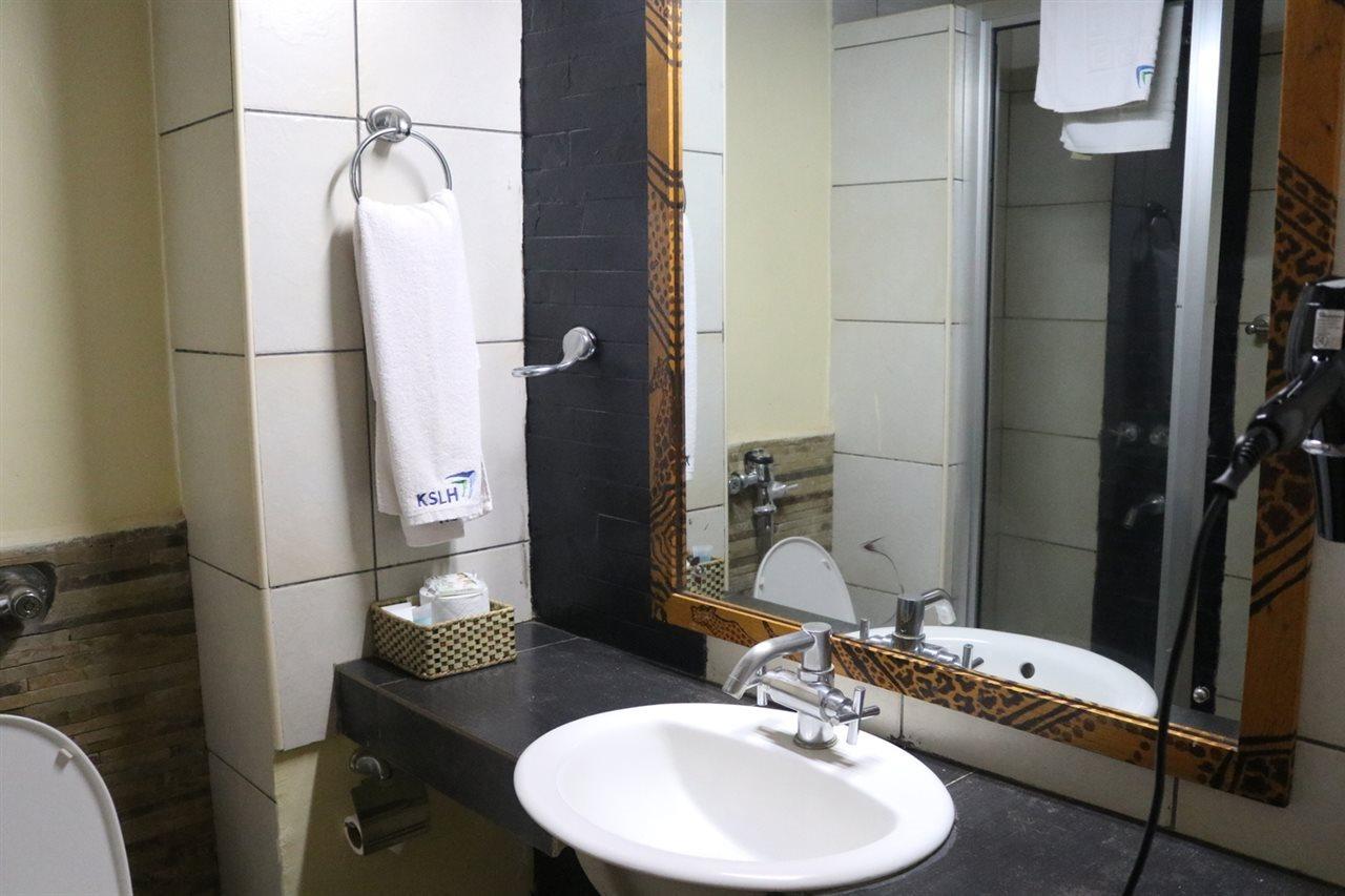 Voi Safari Lodge Екстериор снимка